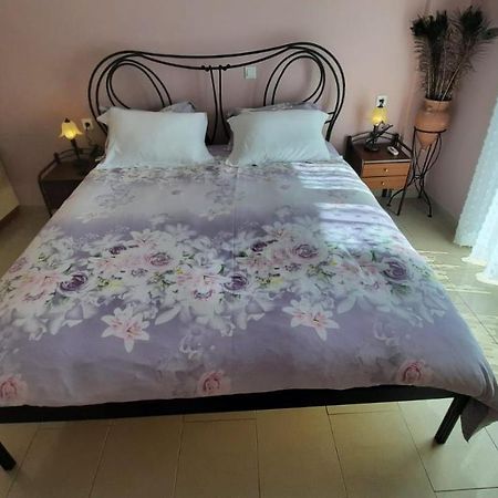 Ioannis - Room With Balcony Near Limnopula Gavrolimni Екстериор снимка