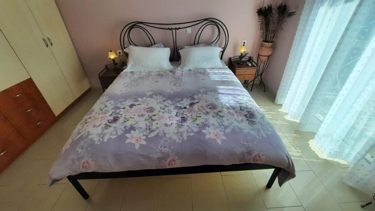 Ioannis - Room With Balcony Near Limnopula Gavrolimni Екстериор снимка
